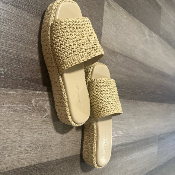 Marc Fisher Sandals - Picture 2 of 3